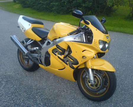 HONDA CBR 900 RR Fireblade