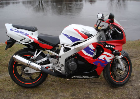 HONDA CBR 900 RR Fireblade