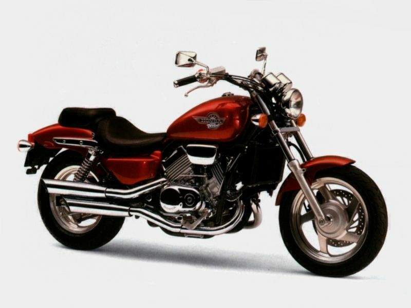 Honda Magna 750