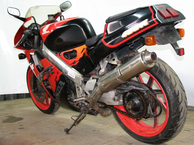 Honda VFR400