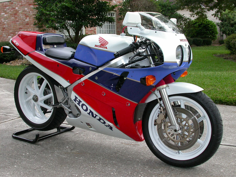 Honda VFR750/VFR750RK (RC-30)