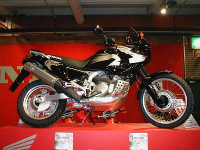 XRV 750 Africa twin 2002