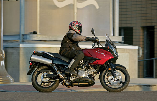 Мотоцикл Suzuki DL650 V-Strom