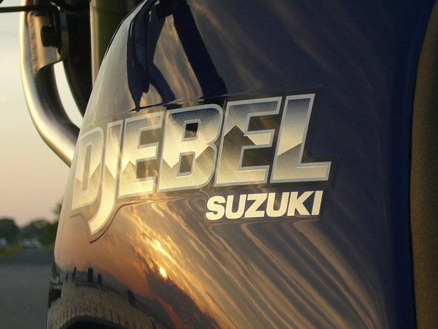 Мотоцикл Suzuki Djebel