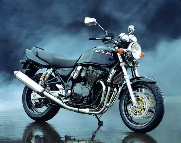 Suzuki GSX750