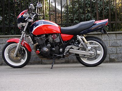 Suzuki GSX750