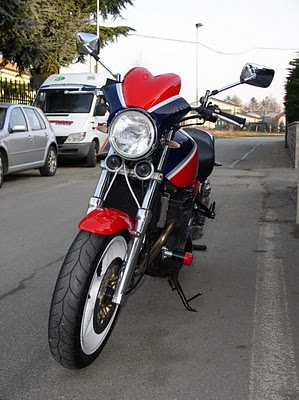 Suzuki GSX750