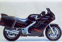 Suzuki GSX1100 F