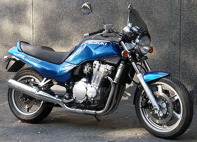 Suzuki GSX1100 F