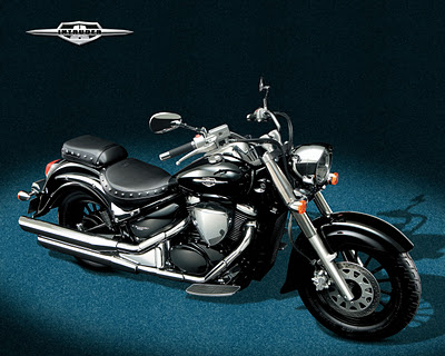 Suzuki Intruder 400 Boulevard