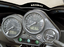 Мотоцикл Yamaha FZS 1000 Fazer