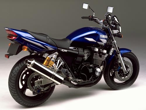 Мотоцикл Yamaha XJR 400