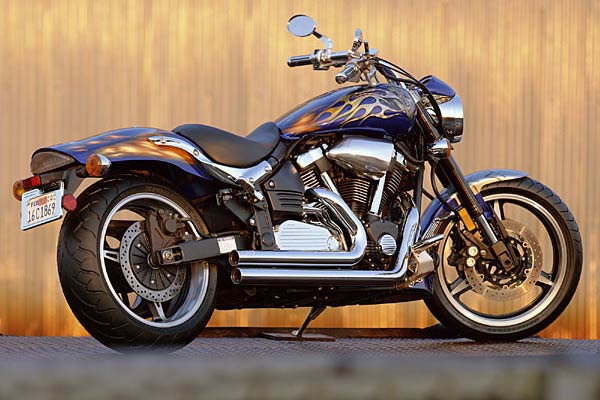 Мотоцикл Yamaha XV 1700 Road Star